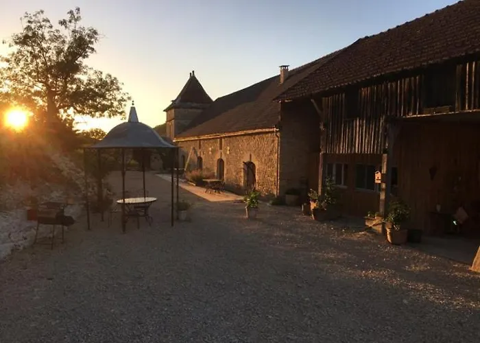 Lacoste 3* Saint-Clair (Lot)