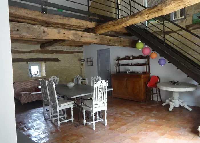 Lacoste 3* Saint-Clair (Lot)